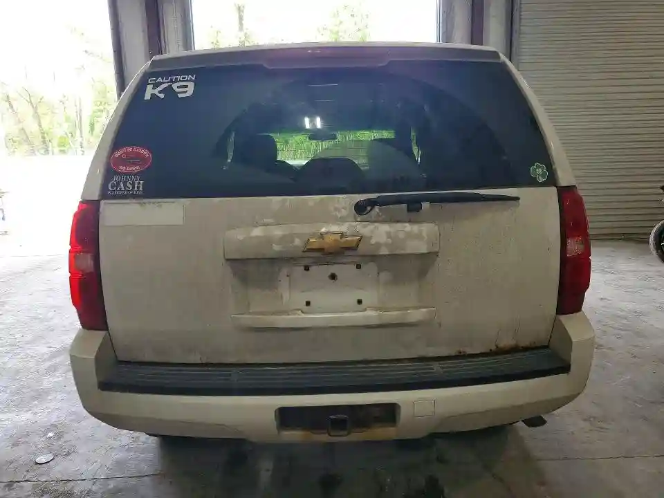 1GNSK2E01BR136716 2011 CHEVROLET TAHOE-5