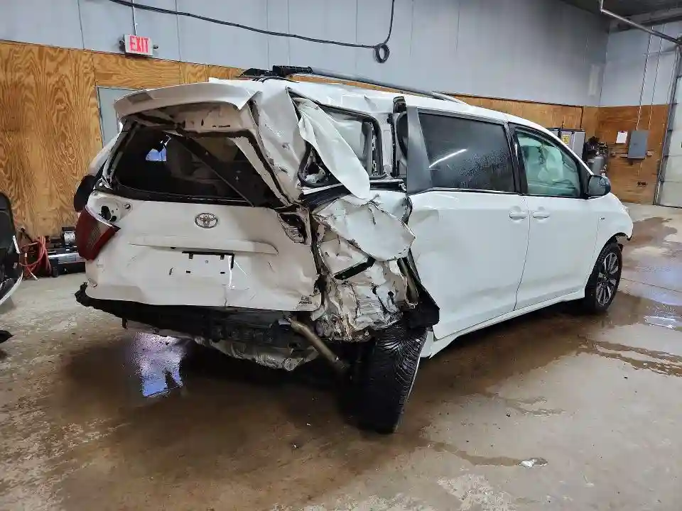 5TDJZ3DC7LS229891 2020 TOYOTA SIENNA-2