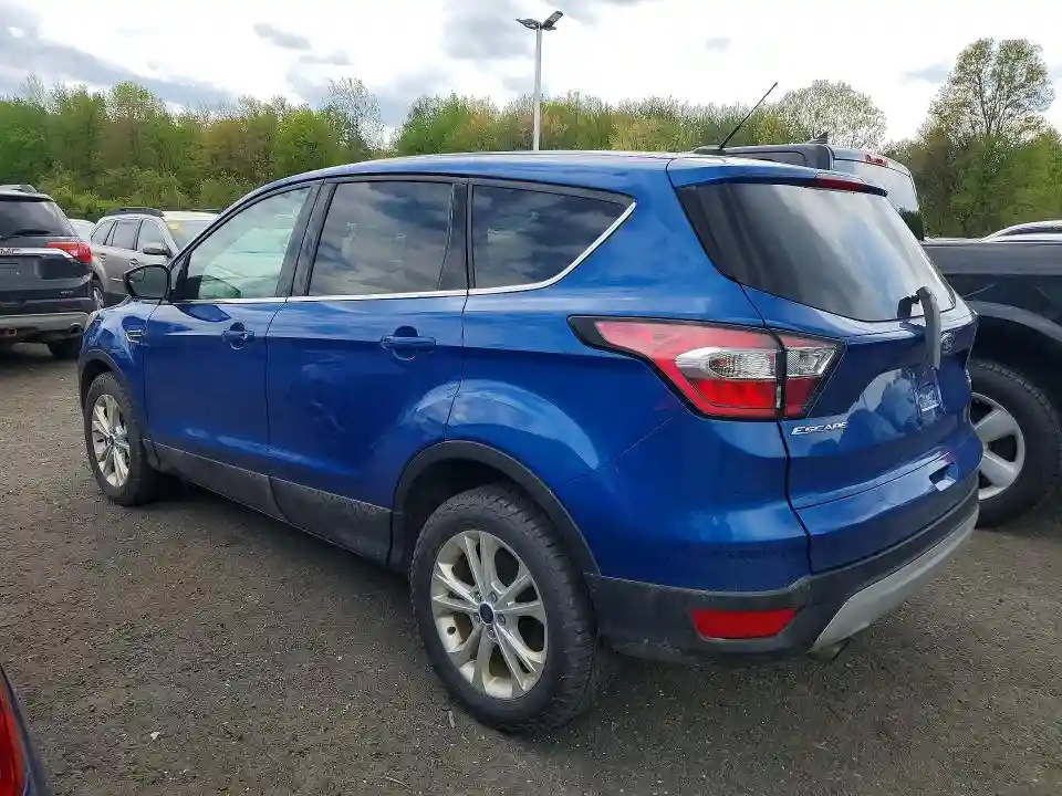 1FMCU9GD9HUE03814 2017 FORD ESCAPE-1