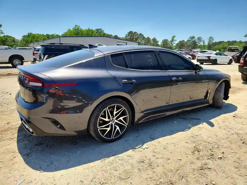 KNAE35LD8P6137961 2023 KIA STINGER-2