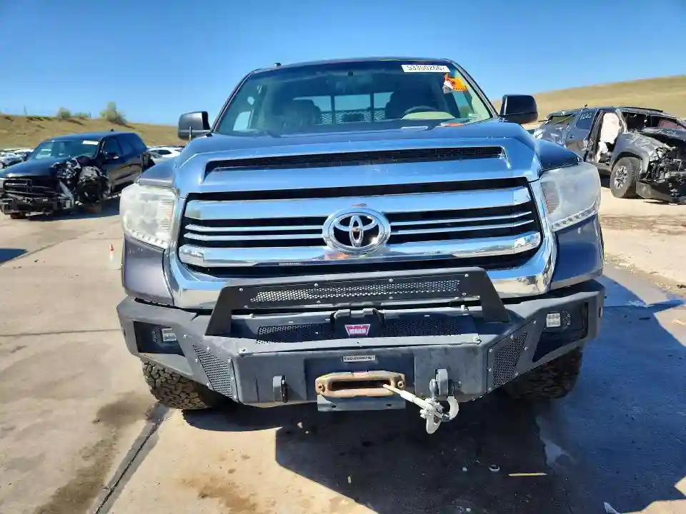 5TFUW5F1XHX641320 2017 TOYOTA TUNDRA-4