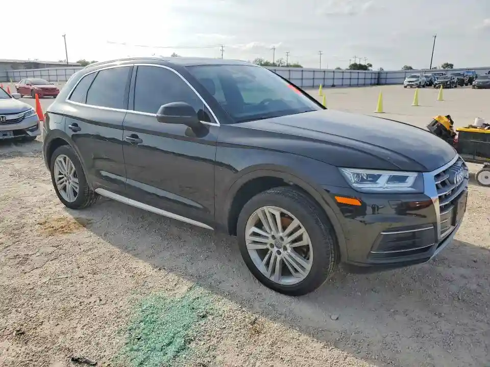 WA1BNAFY0K2111971 2019 AUDI Q5-3