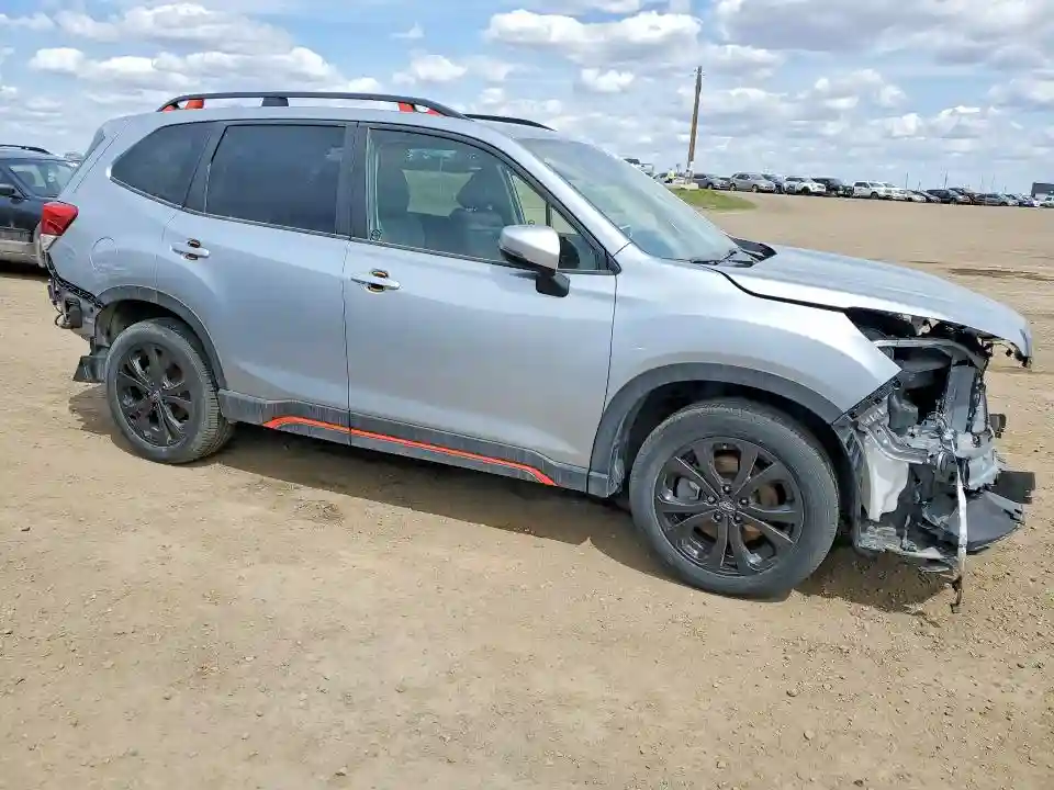 JF2SKEHC9PH495360 2023 SUBARU FORESTER-3