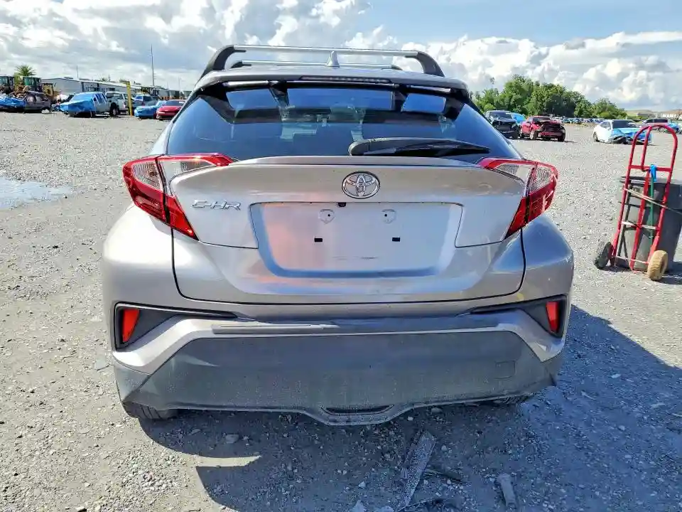 JTNKHMBX1K1047436 2019 TOYOTA C-HR-5