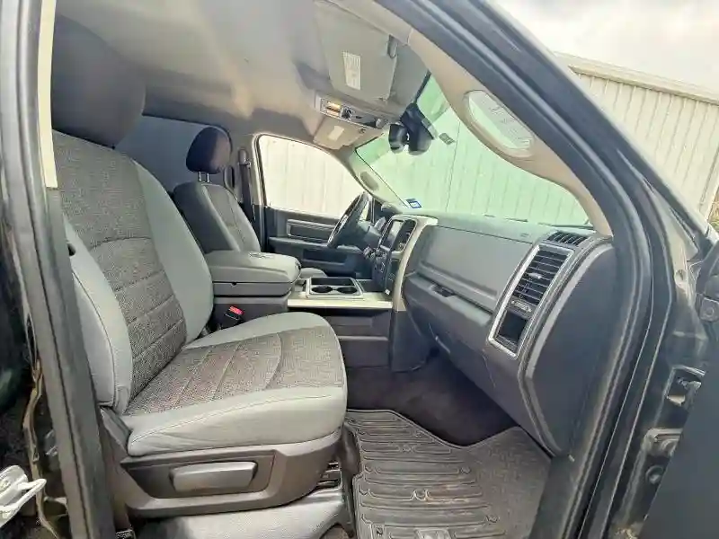 1C6RR7LT7FS637337 2015 RAM 1500-4