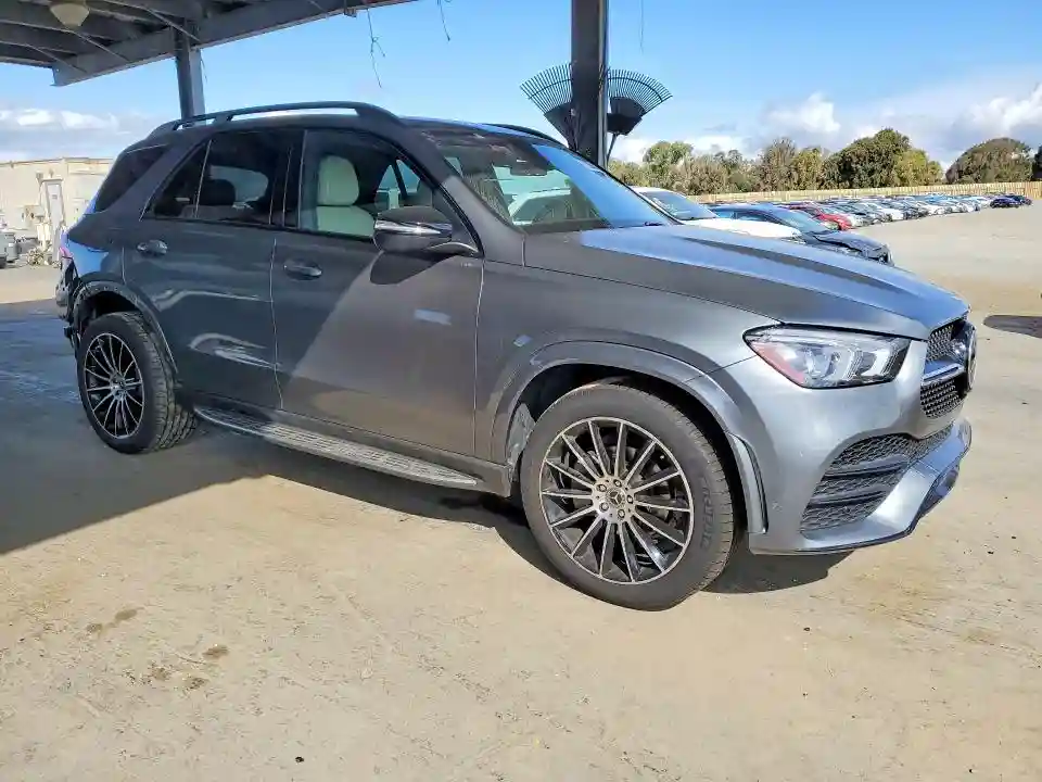 4JGFB4JB1MA329961 2021 MERCEDES-BENZ GLE-CLASS-3