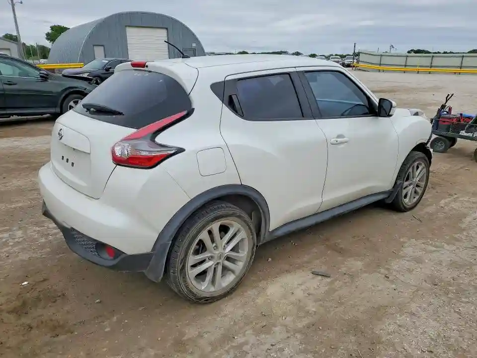 JN8AF5MR5FT512017 2015 NISSAN JUKE-2