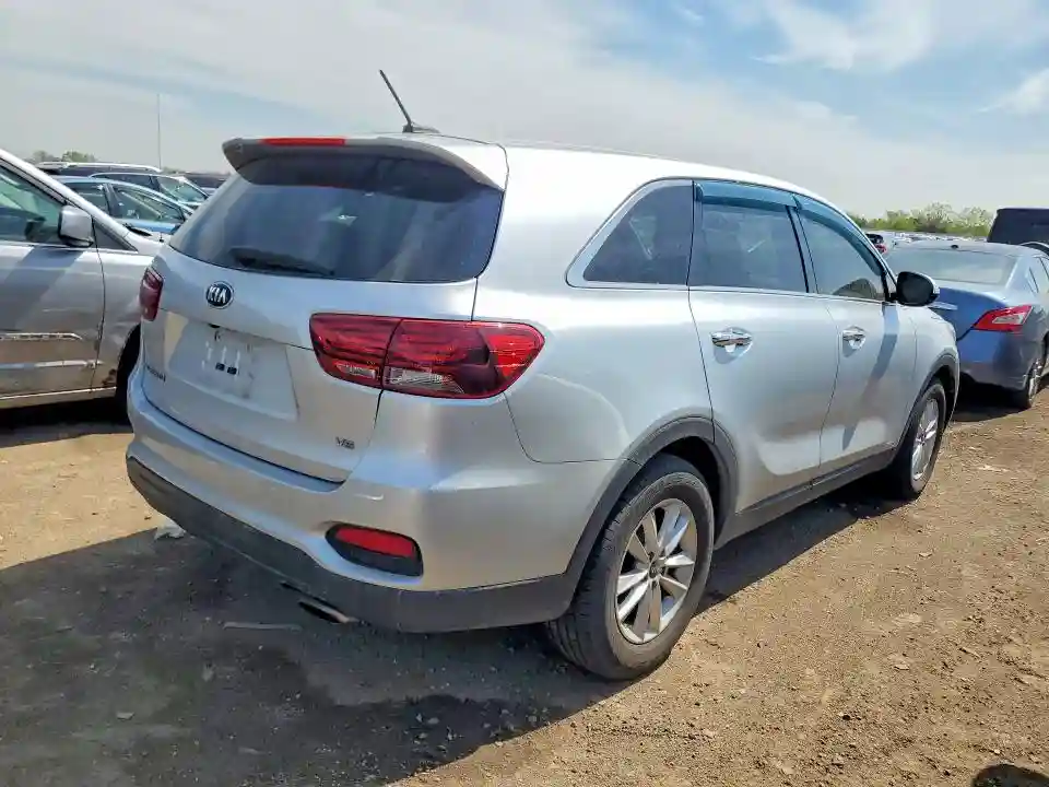 5XYPGDA51KG572316 2019 KIA SORENTO-2
