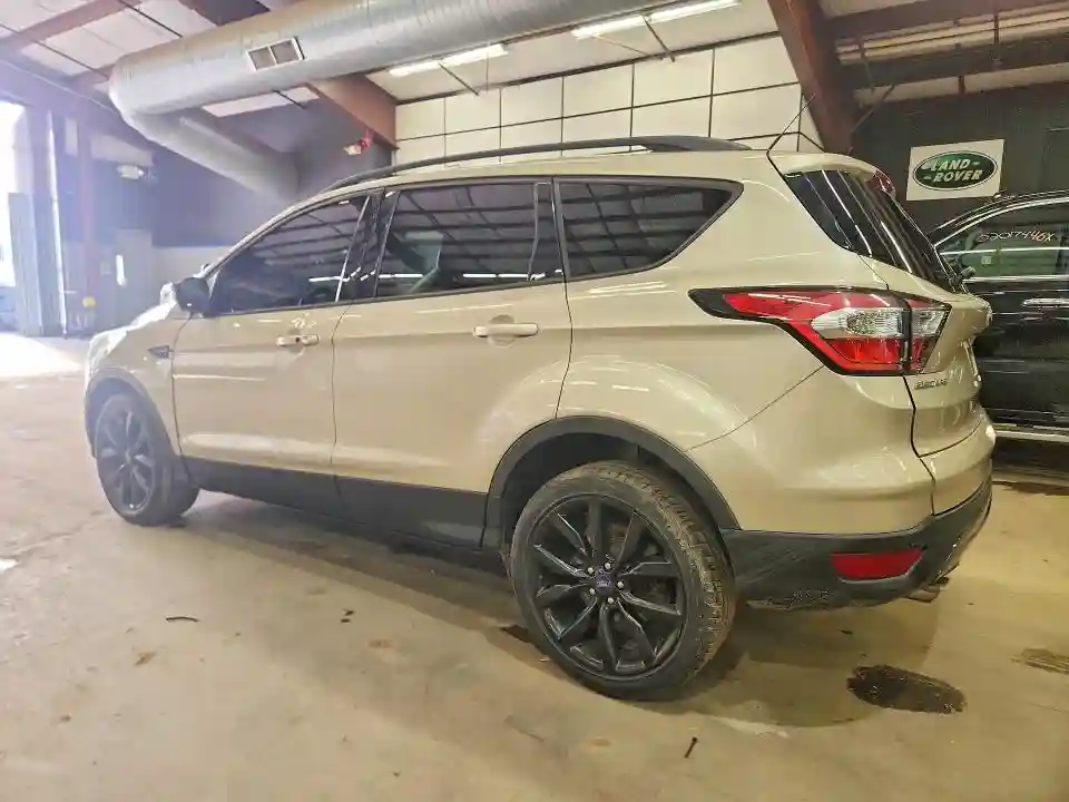 1FMCU0JD4HUC04836 2017 FORD ESCAPE-1