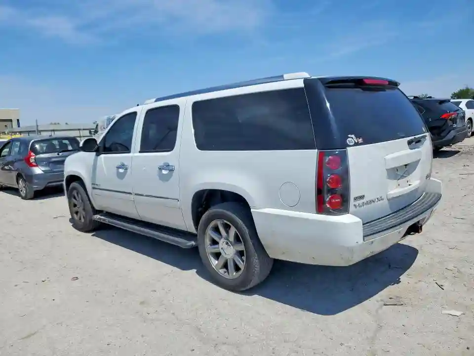 1GKS2MEF1CR322142 2012 GMC YUKON-1