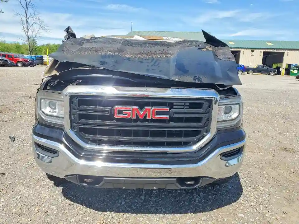 1GTV2LEC8JZ284219 2018 GMC SIERRA-4
