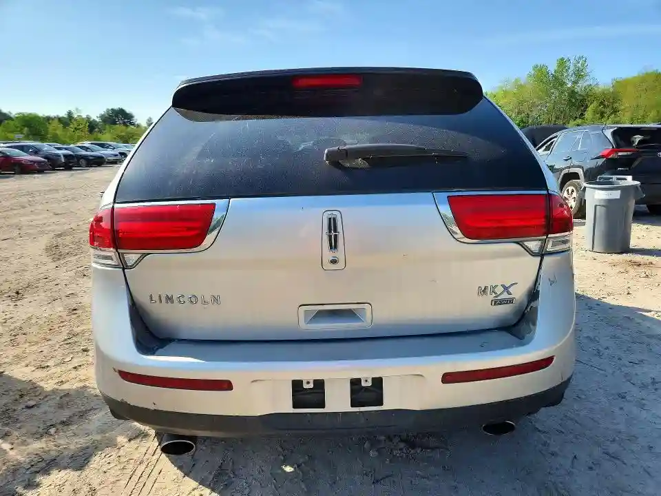 2LMDJ8JK1CBL14711 2012 LINCOLN MKX-5