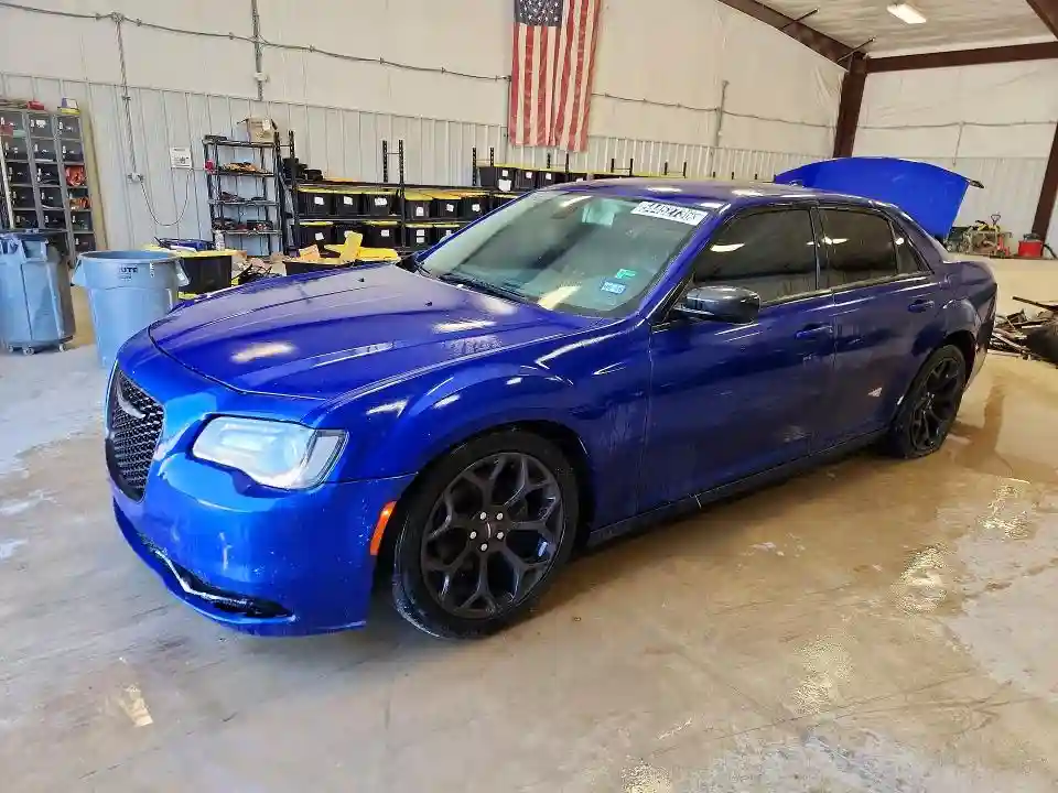 2C3CCAAG0KH565079 2019 CHRYSLER 300-0