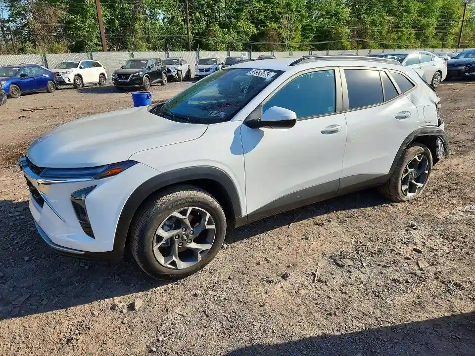 KL77LHEP7SC096086 2025 CHEVROLET TRAX-0