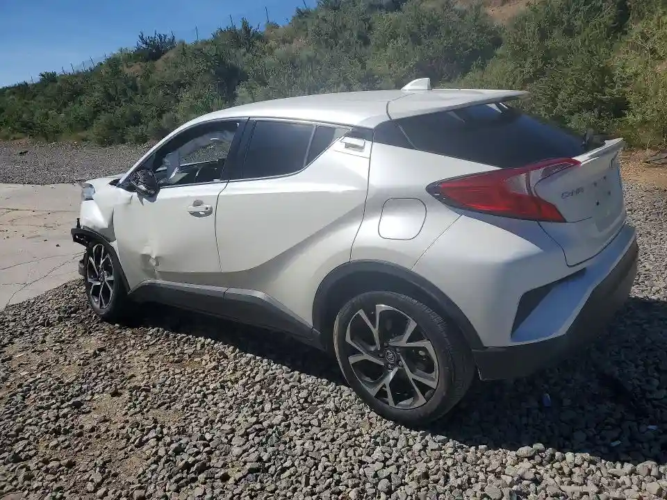 JTNKHMBX2K1025266 2019 TOYOTA C-HR-1