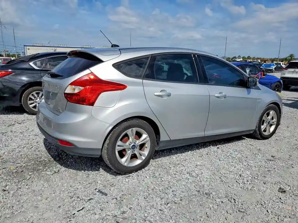 1FADP3K24EL265125 2014 FORD FOCUS-2