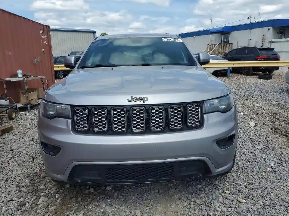 1C4RJFAG1JC204079 2018 JEEP GRAND CHEROKEE-4