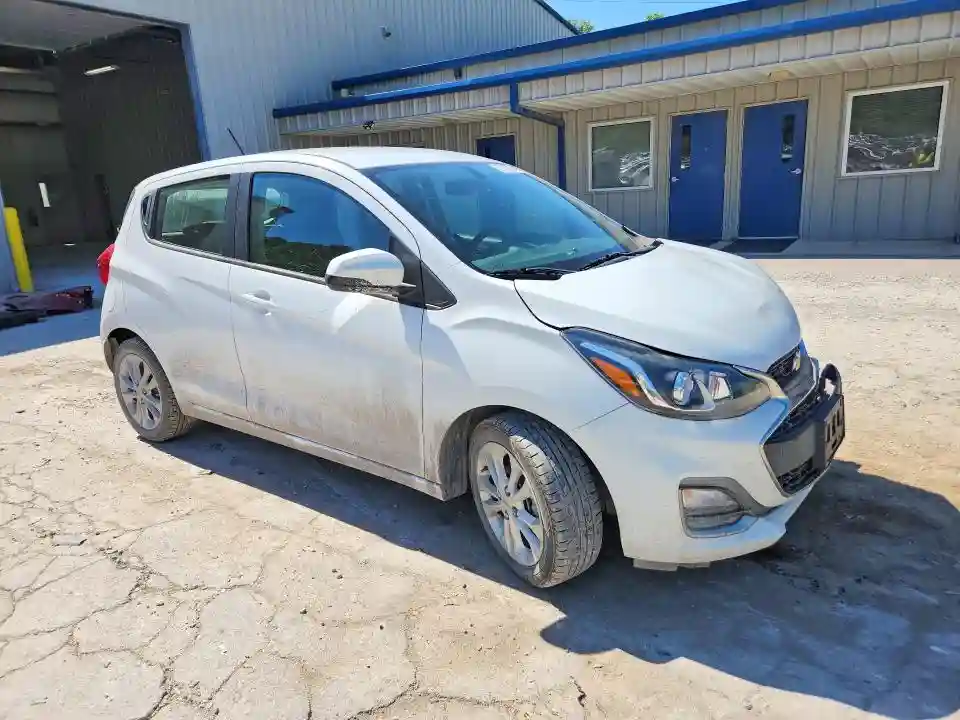 KL8CD6SAXMC741733 2021 CHEVROLET SPARK-3