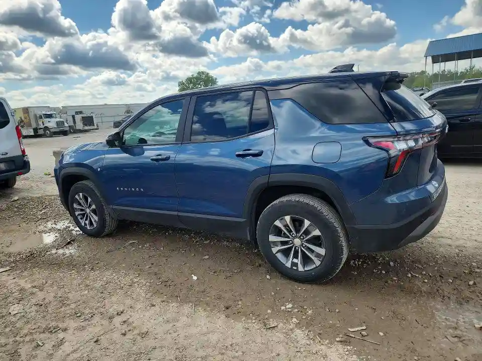 3GNAXPEG2TL212699 2026 CHEVROLET EQUINOX-1