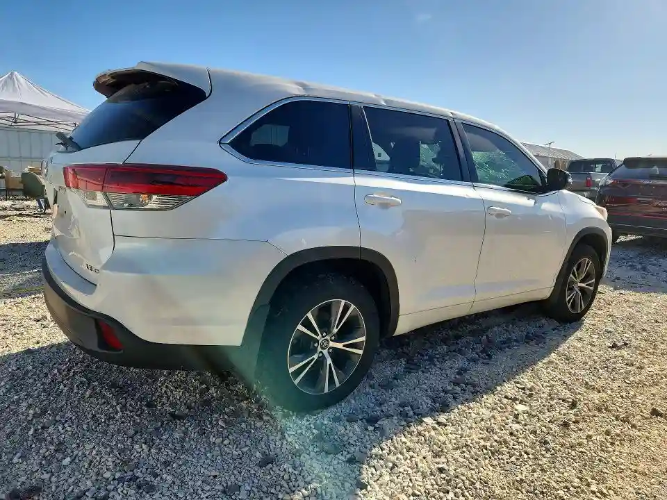 5TDBZRFH7HS474133 2017 TOYOTA HIGHLANDER-2