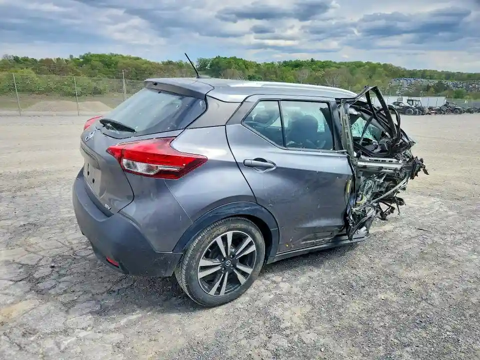 3N1CP5CU0KL552742 2019 NISSAN KICKS-2