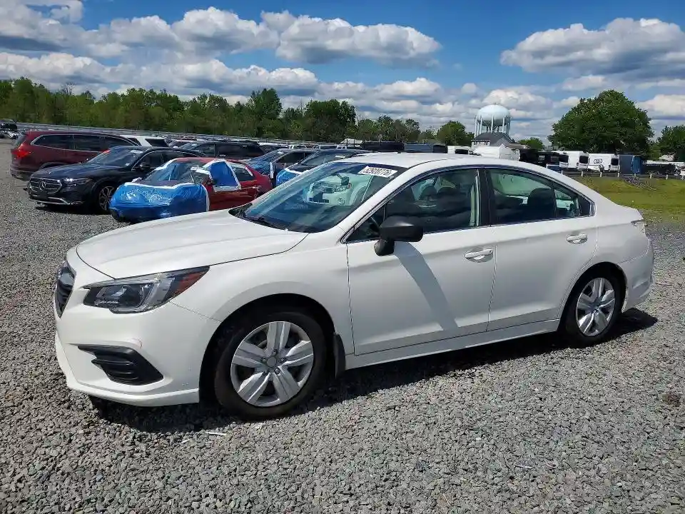 4S3BNAA67J3028106 2018 SUBARU LEGACY-0