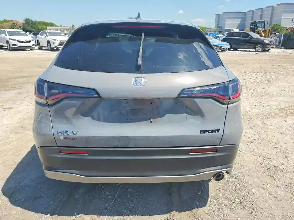 3CZRZ1H57RM705966 2024 HONDA HR-V-5