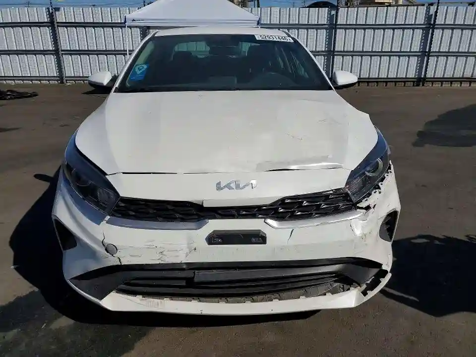 3KPF24AD6RE725460 2024 KIA FORTE LXS-4