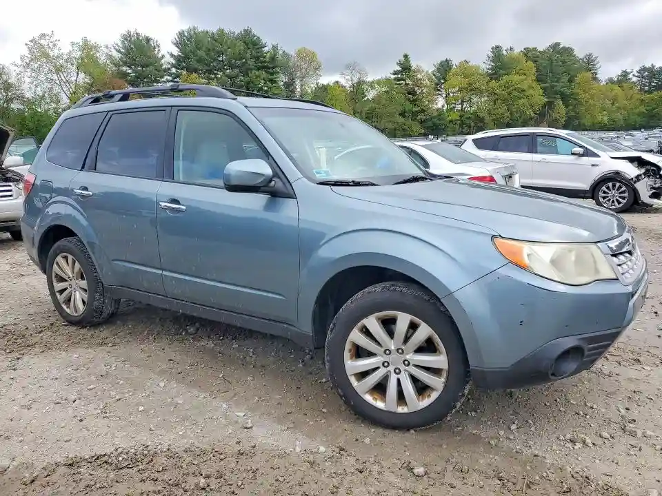 JF2SHADC6BH741660 2011 SUBARU FORESTER-3