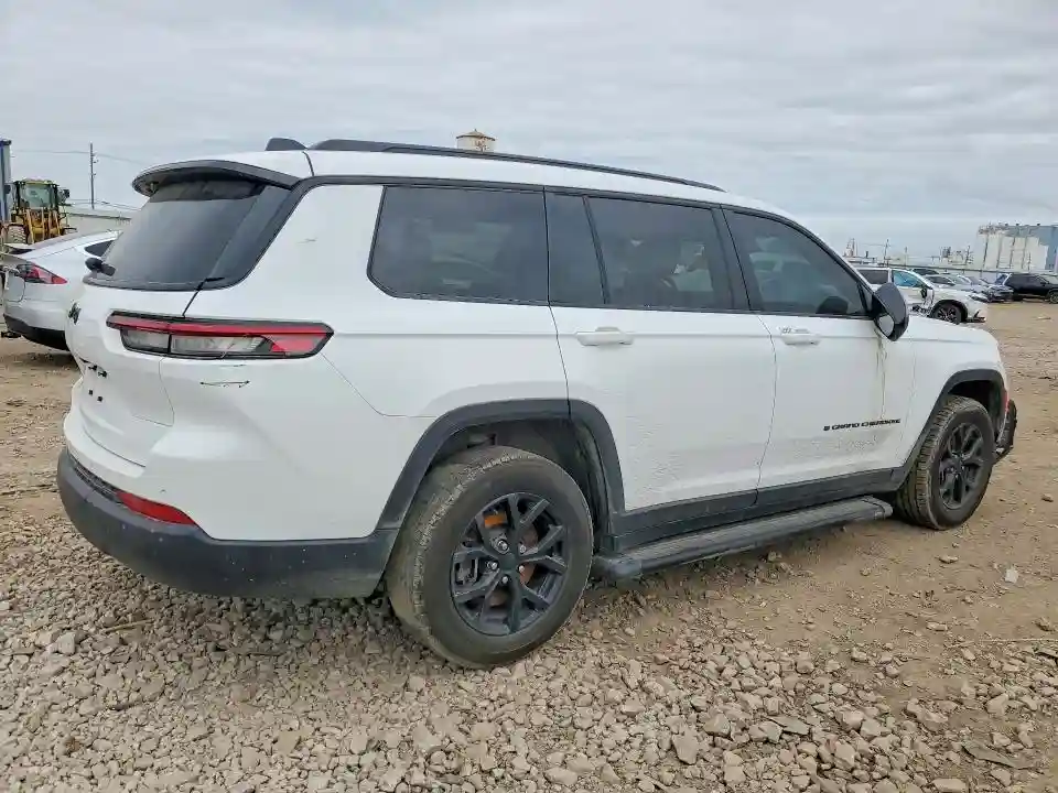 1C4RJKAG5R8562146 2024 JEEP CHEROKEE-2