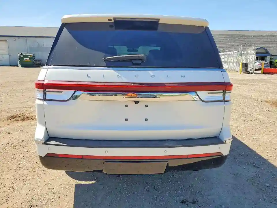 5LMJJ2NG2PEL12930 2023 LINCOLN NAVIGATOR-5