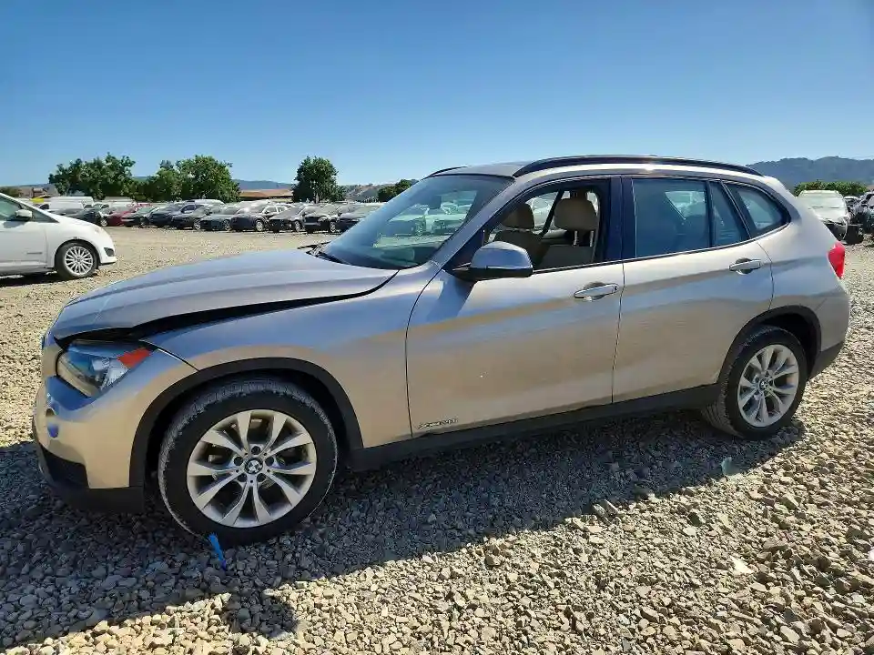 WBAVL1C50EVY24419 2014 BMW X1-0