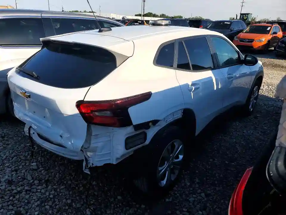 KL77LFEP6SC187869 2025 CHEVROLET TRAX-2