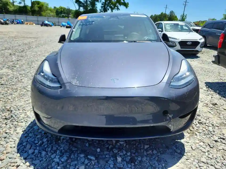 7SAYGDEE0PA142371 2023 TESLA MODEL Y-4