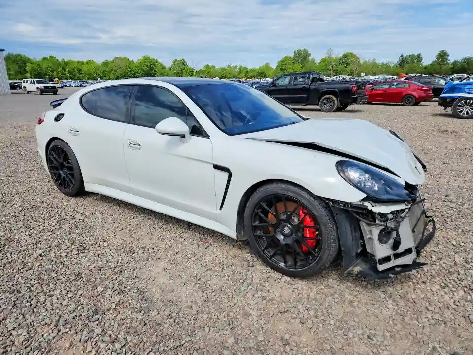 WP0AF2A74DL075749 2013 PORSCHE PANAMERA-3