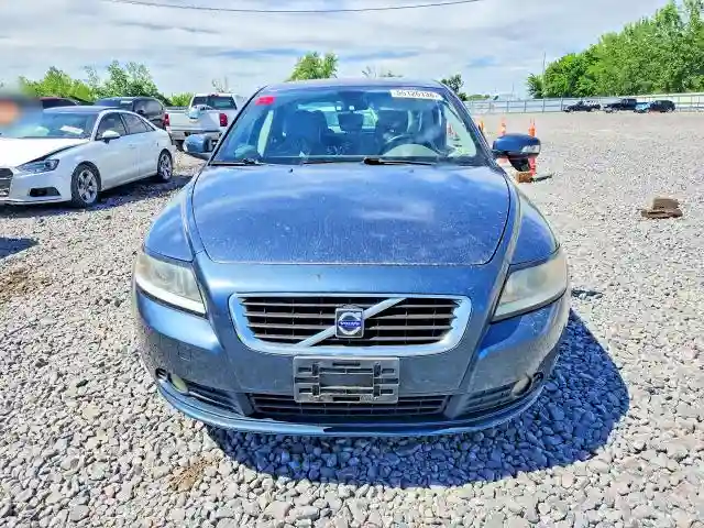 YV1382MS0A2498018 2010 VOLVO S40-4