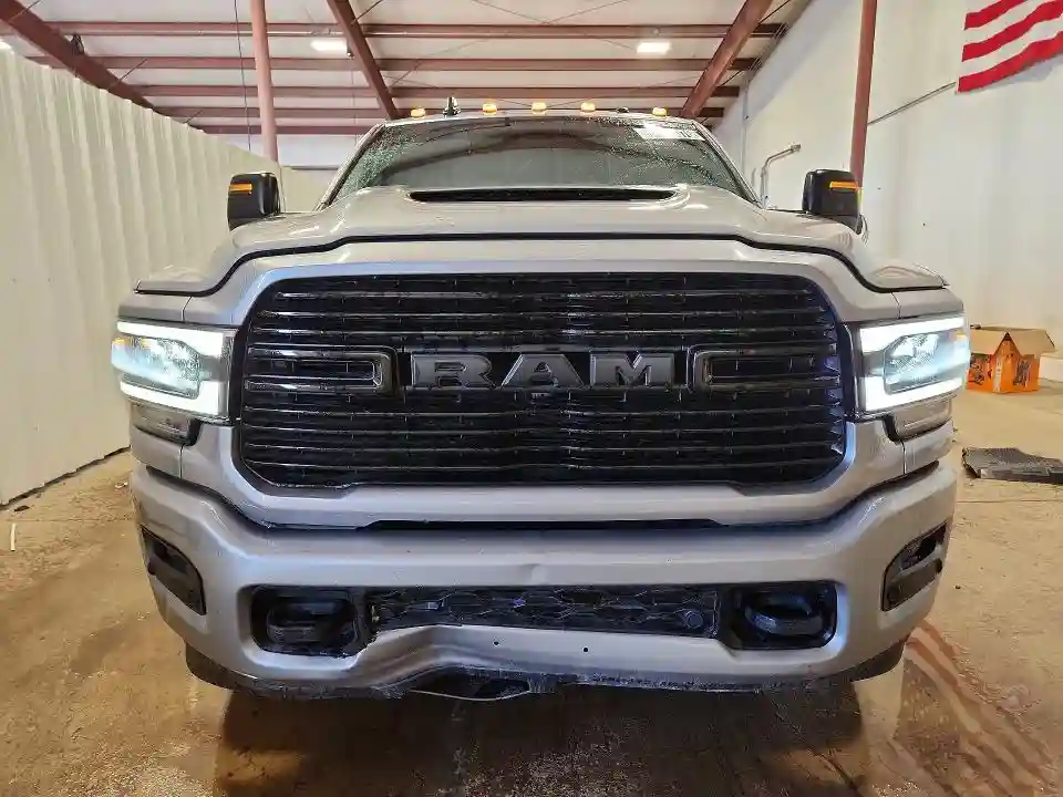3C6UR5FJXPG592315 2023 RAM 2500-4