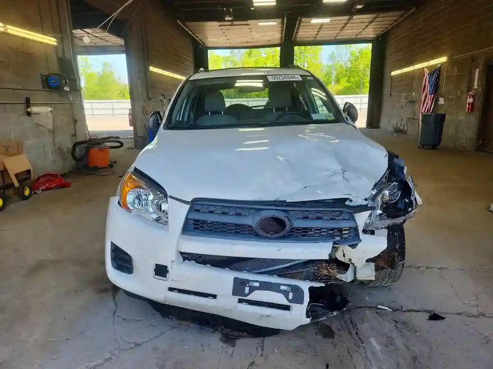 2T3BF4DV9CW178591 2012 TOYOTA RAV4-4