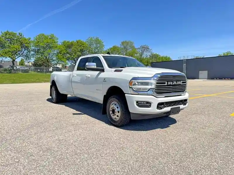 3C63RRJL1PG575320 2023 RAM 3500-0