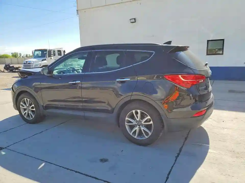 5XYZUDLA6GG305529 2016 HYUNDAI SANTA FE-1