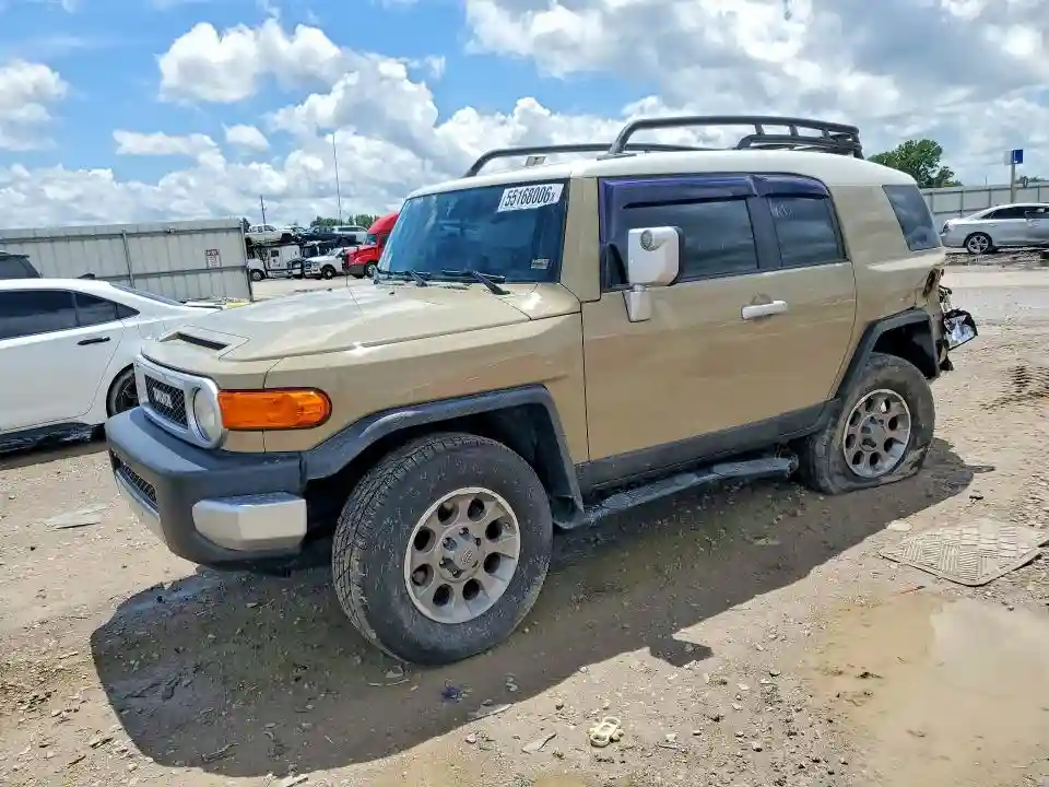 JTEBU4BF6DK152618 2013 TOYOTA FJ CRUISER-0