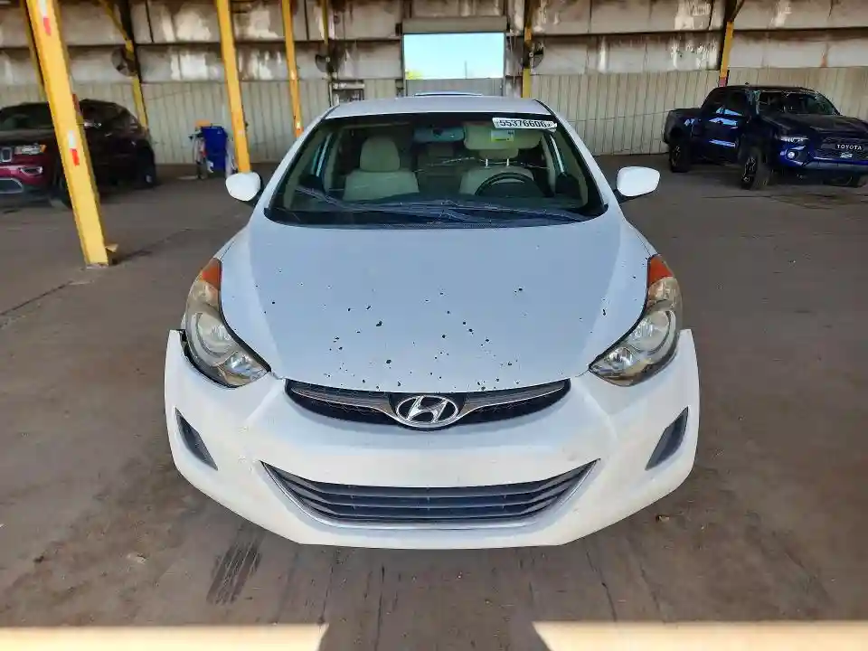 5NPDH4AEXDH171102 2013 HYUNDAI ELANTRA-4