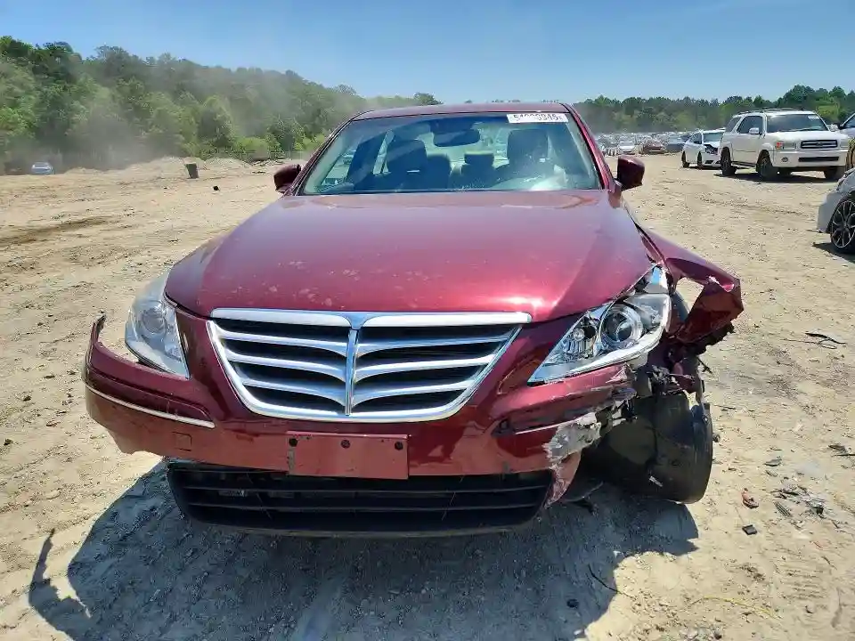 KMHGC4DE4BU124573 2011 HYUNDAI GENESIS-4