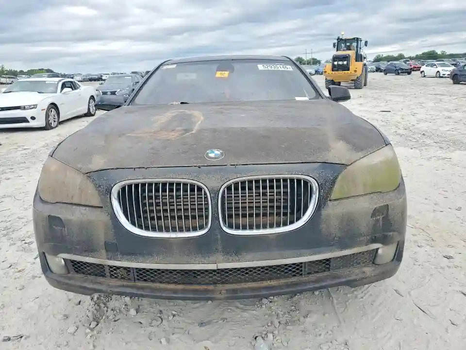 WBAKX8C55CC198441 2012 BMW 7 SERIES-4