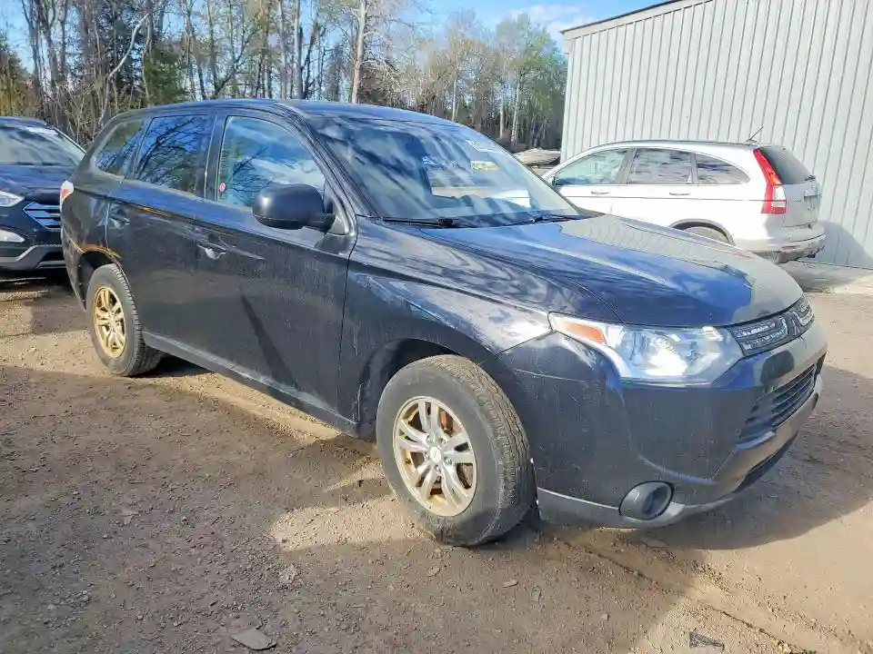 JA4AD2A33EZ606032 2014 MITSUBISHI OUTLANDER-3