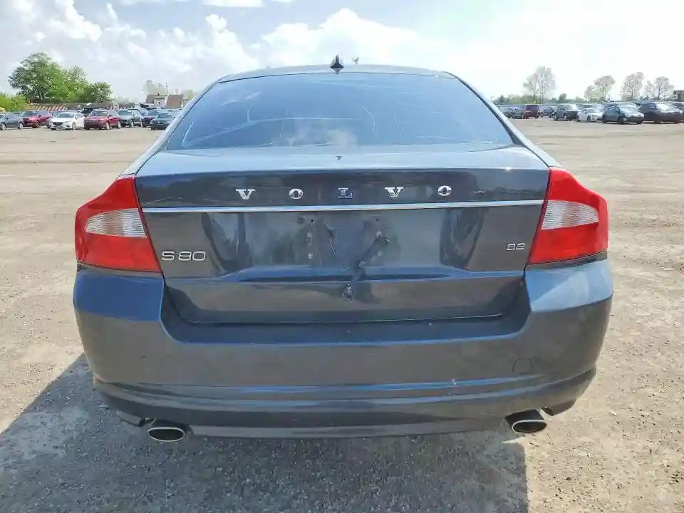 YV1952AS0B1150136 2011 VOLVO S80-5