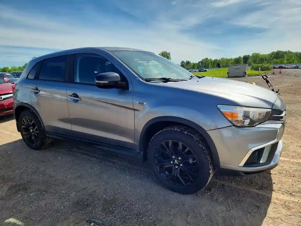 JA4AR3AU7JU009053 2018 MITSUBISHI OUTLANDER-3