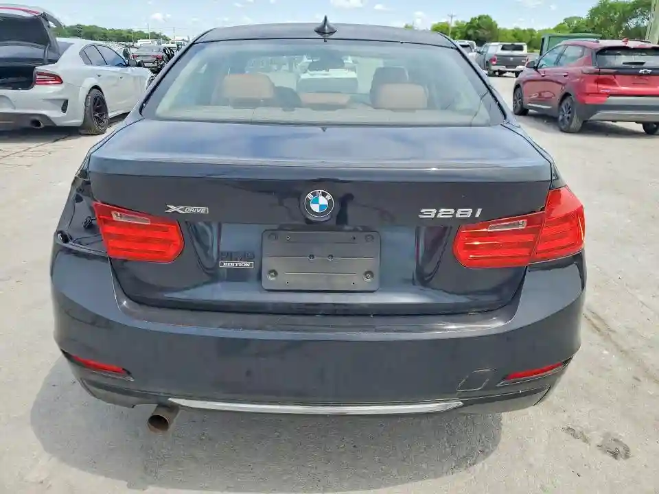 WBA3B3C52DF540109 2013 BMW 3 SERIES-5