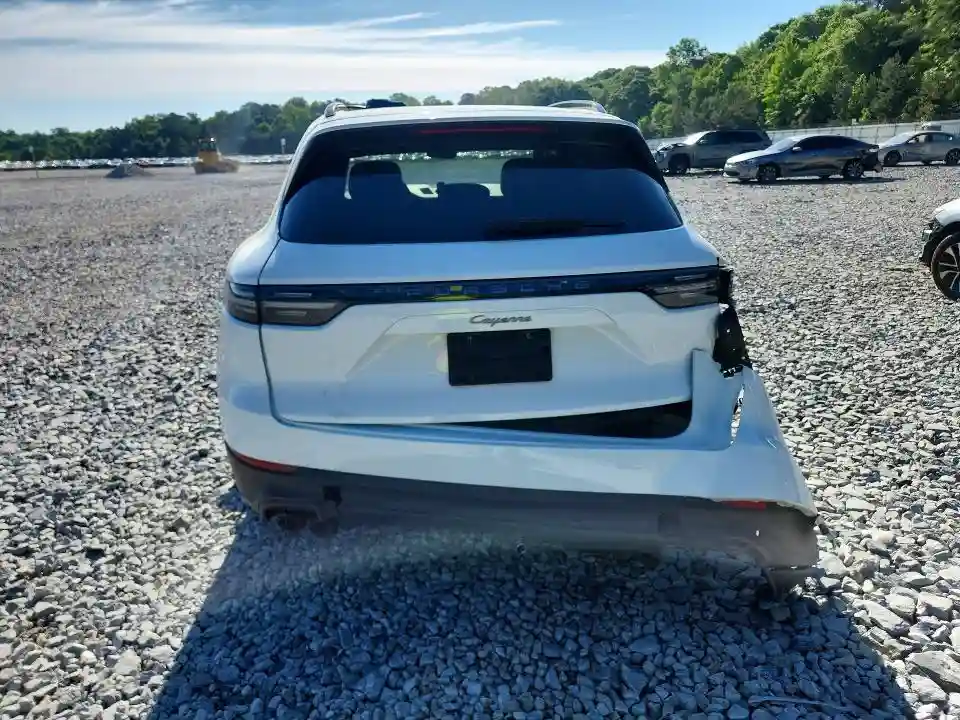 WP1AA2AY2PDA02089 2023 PORSCHE CAYENNE-5