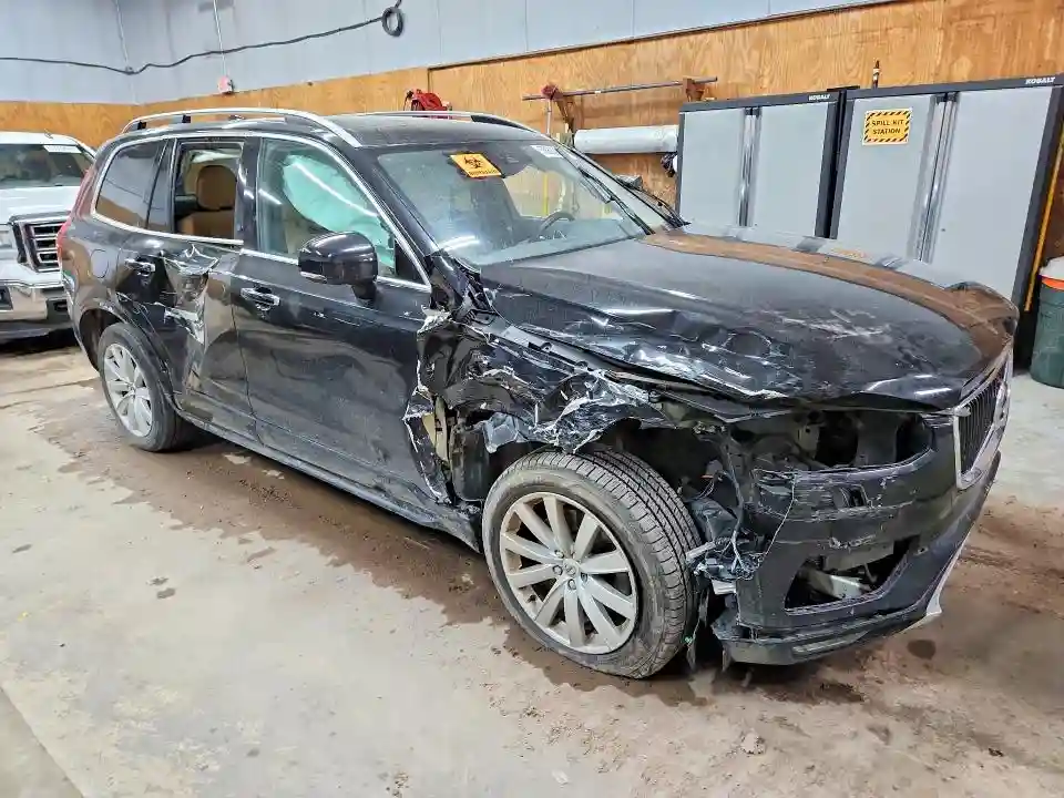 YV4A22PK7G1044726 2016 VOLVO XC90-3